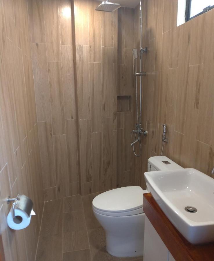 Lsm Square Residences Balabag  Экстерьер фото