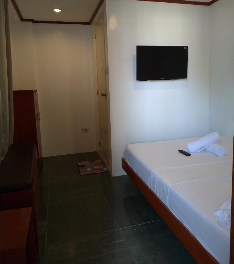 Lsm Square Residences Balabag  Экстерьер фото